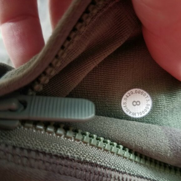 Lululemon Hooded Define Jacket Nulu Heritage 365 Camo Green Twill Multi, size 8 - Picture 5 of 10